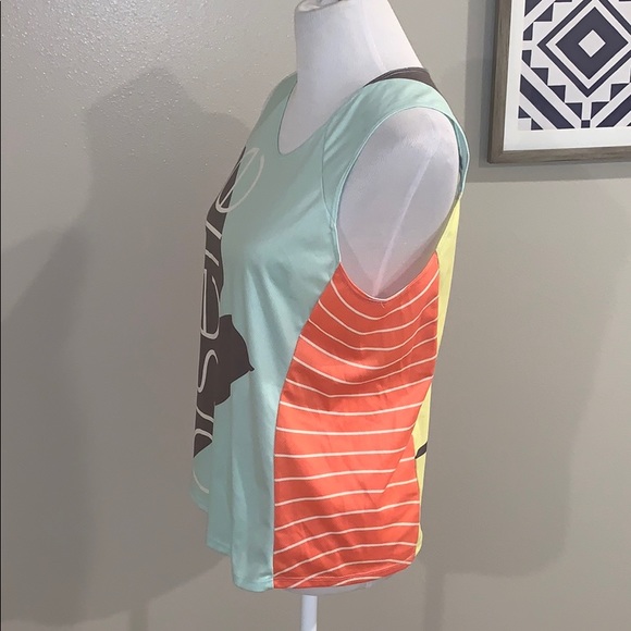 Oiselle Vole Team Singlet Tank - Picture 3 of 4